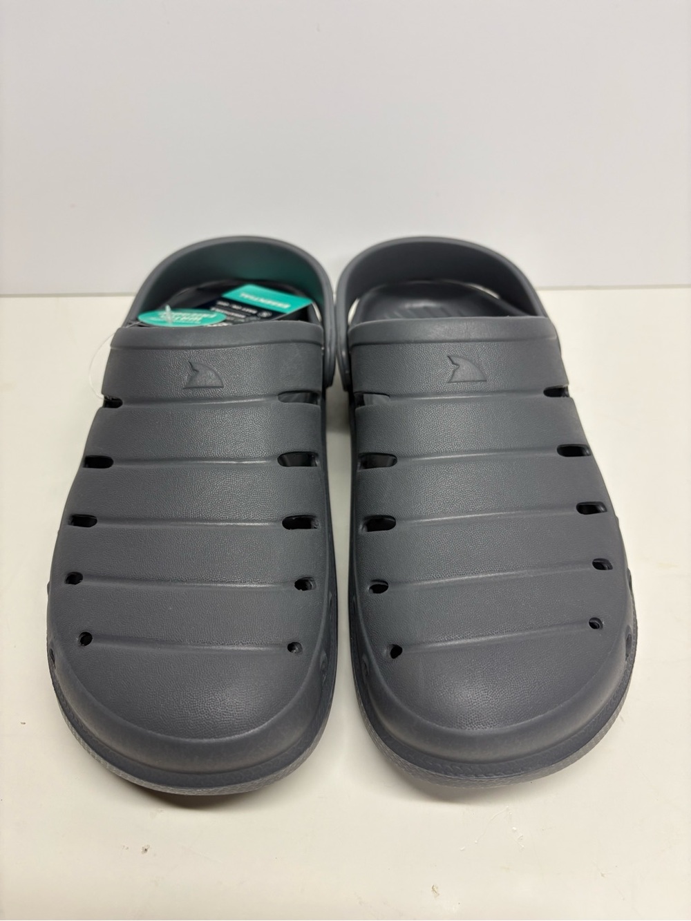 Rugged Shark Mens Gray Comfort EVA Clog Sandals Size 8 NWT